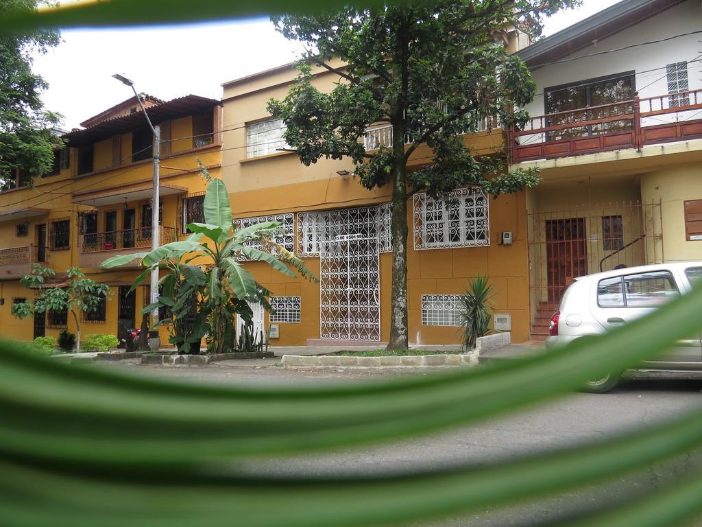 Hostal Casa Prado Medellin Exterior photo
